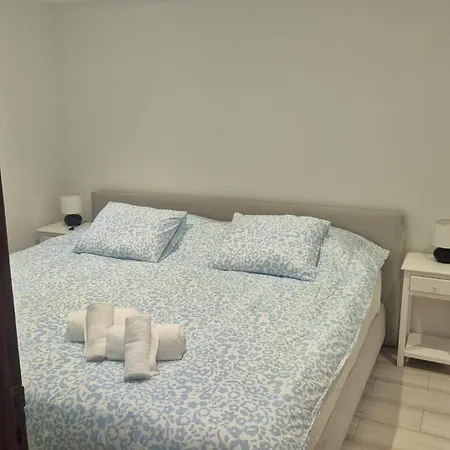 Cozy In Vale Do Lobo Algarve * Лоле